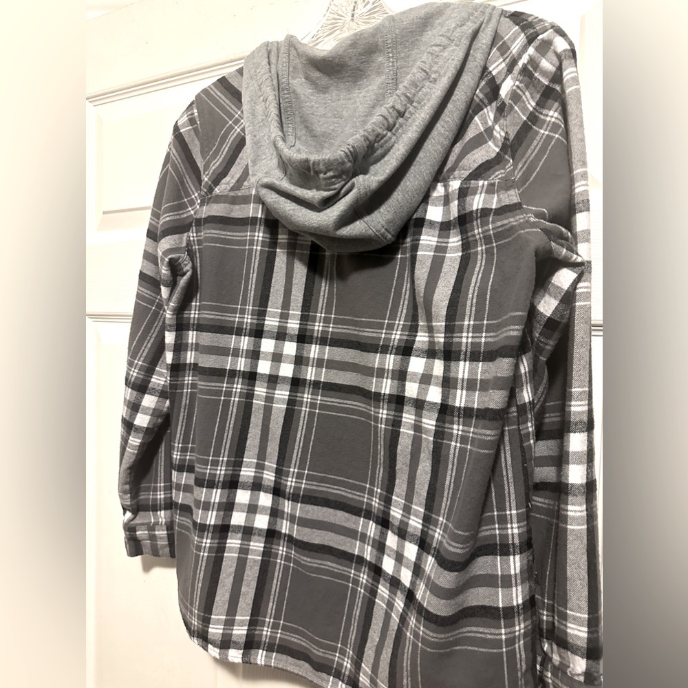 Cabela’s Natural Reflections gray/black/white hooded flannel shirt. Size… - Picture 5 of 8